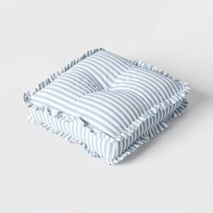THRESHOLD NWT oversize square stripe pillow w/ ruffle trim -blue/white -22”